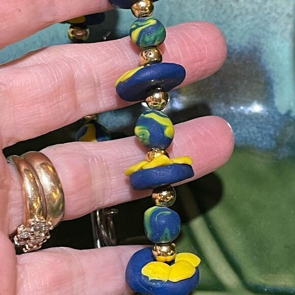 Handcrafted Toggle Closure Bracelet Standard 7” - Picture 2 of 3